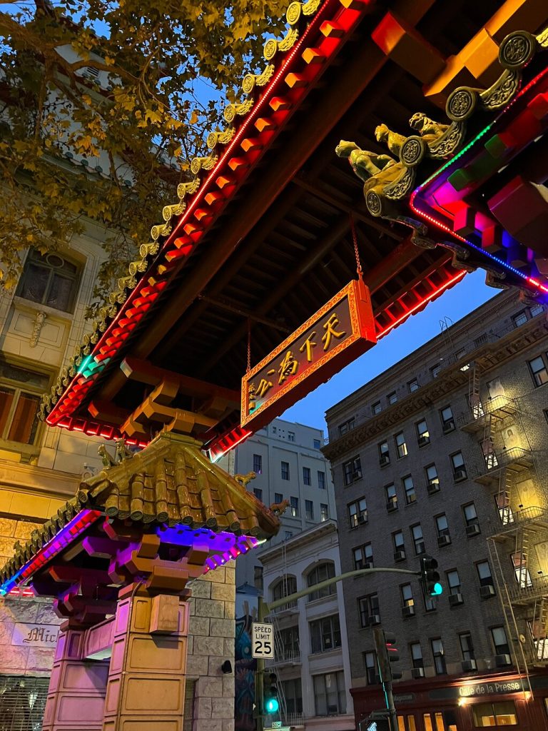 Dragon Arch in San Francisco Chinatown
