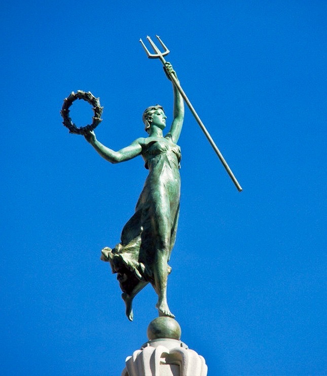 Statue of Nike in Union Square