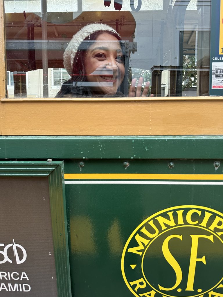 Cable car women today