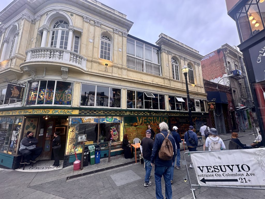 Vesuvio, in North Beach
